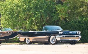 DeSoto Adventurer Replica Convertible with Duofoil Boat and Trailer 1957 года